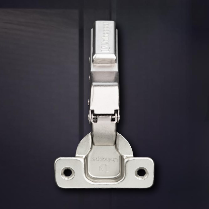 3D петля UNIHOPPER с доводчиком, 45°, 45 мм, с декор. накладкой (HG1426.C45.B.45)