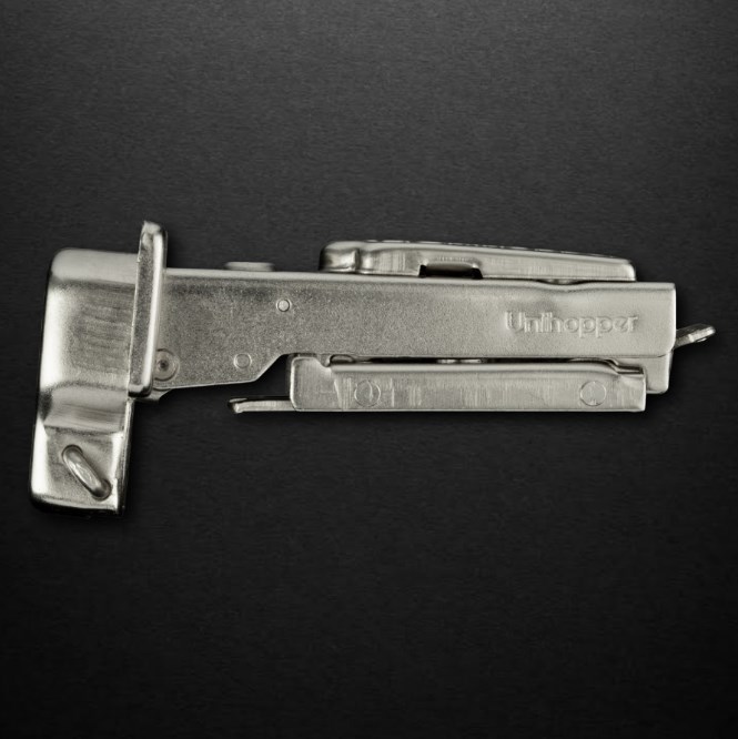 3D петля UNIHOPPER HUTTON с рег.дов, с лин.планкой, накл., 45мм,с декор.накл.,ник.HG1133.C0.B1.45.NI