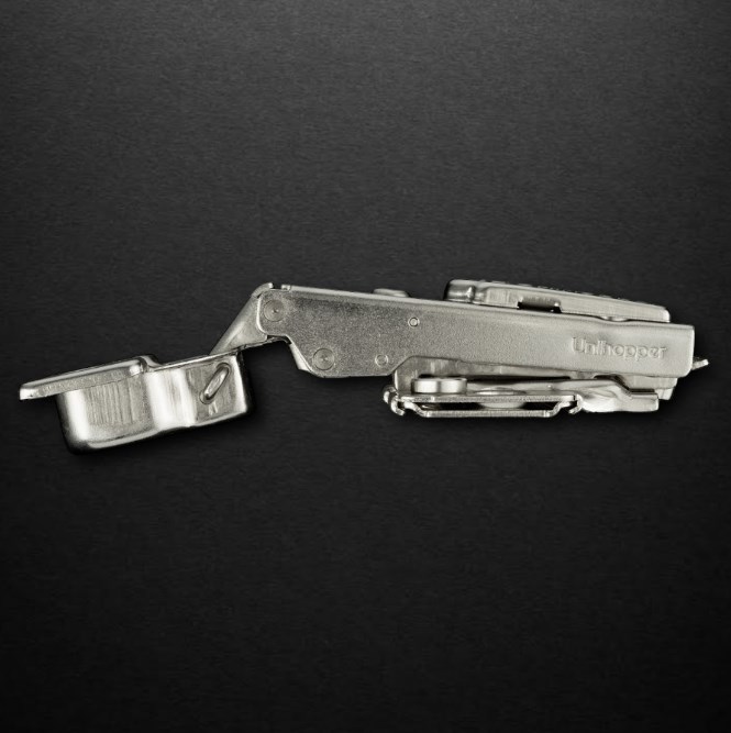 3D петля UNIHOPPER HUTTON с рег.дов., накладная, 45мм, с декор.накладкой, никель (HG1133.C0.B.45.NI)